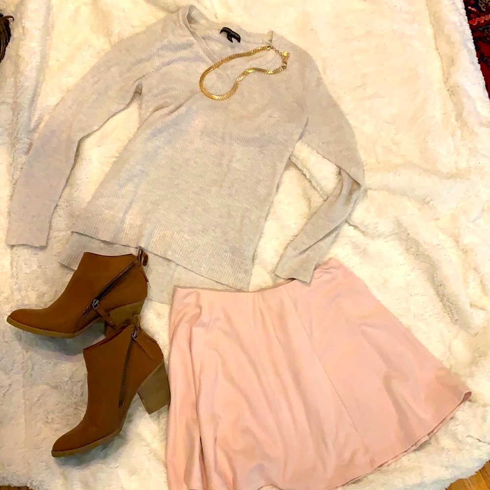 Pink M suede skirt with elastic waist Forever21